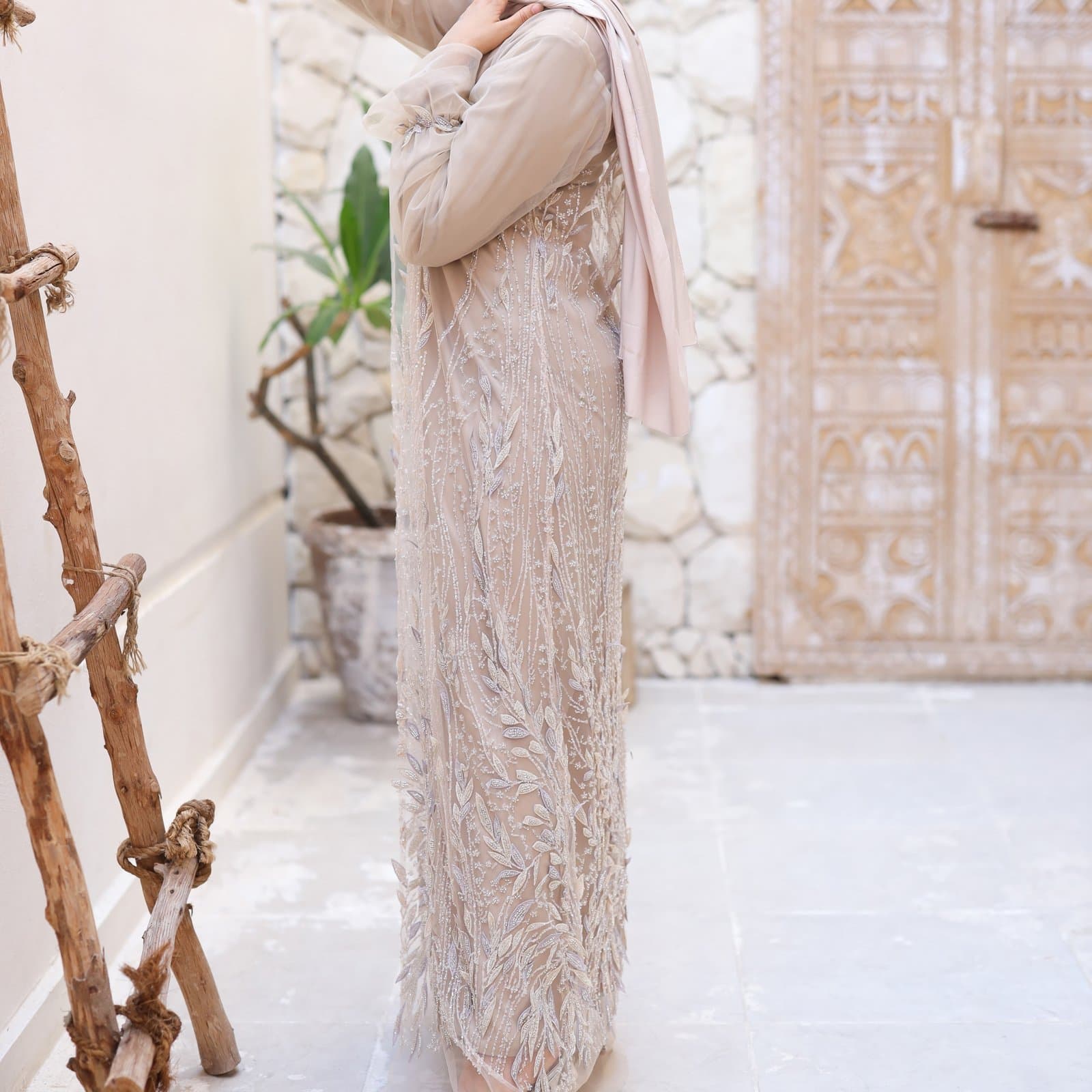 Dazzling Sand Abaya 2