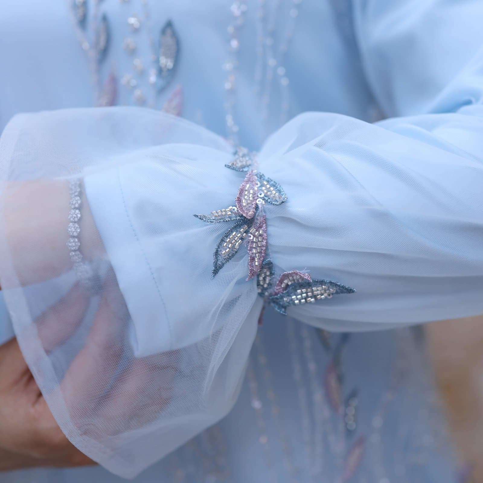 Dazzling Sky Abaya 5