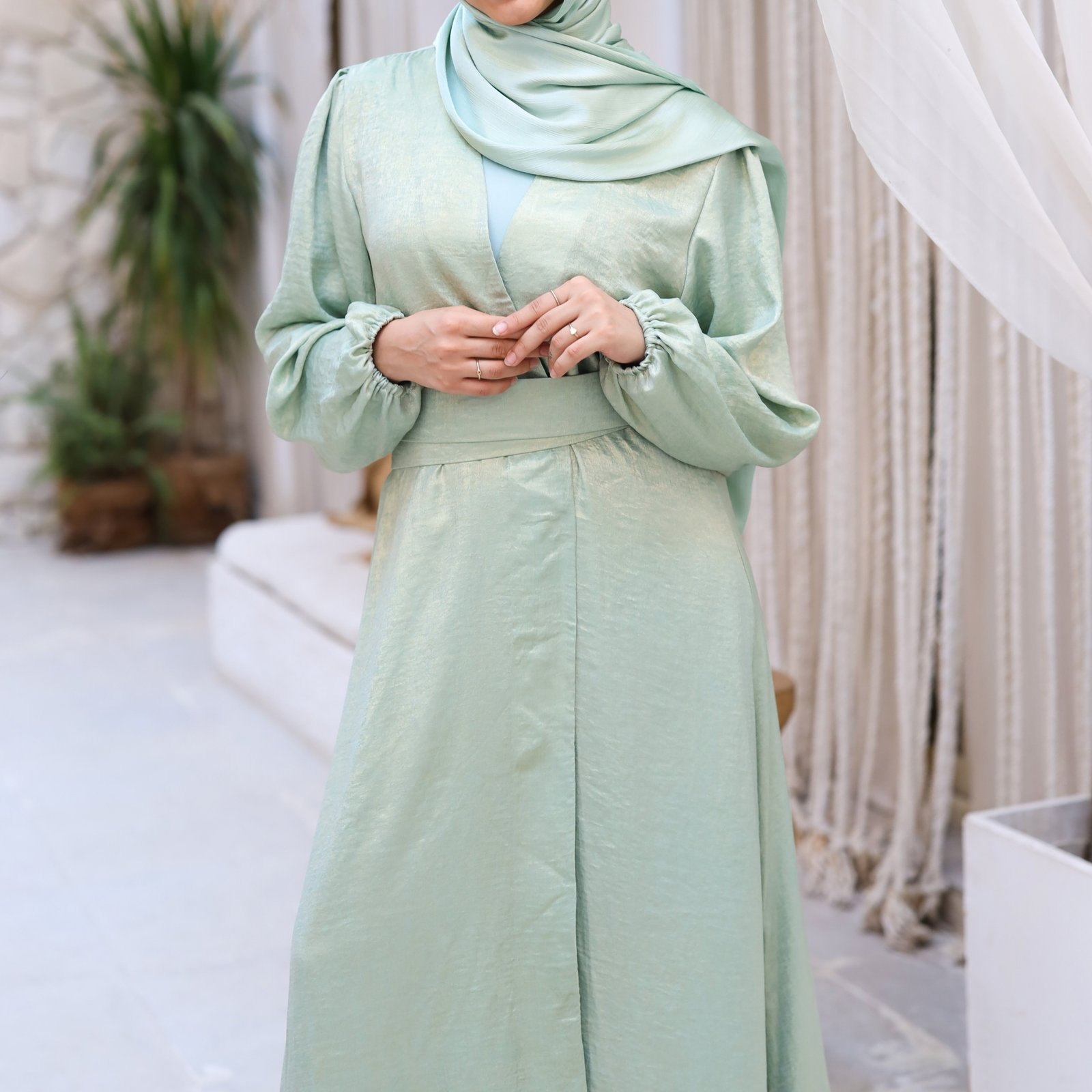 Sunshine Mint Abaya - Image 3